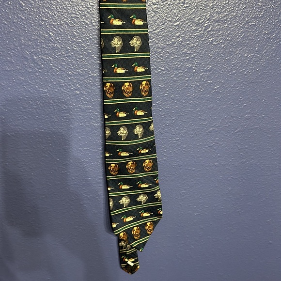 Vintage Field & Stream Labrador Retriever Hunting Duck Silk Necktie - Picture 4 of 4